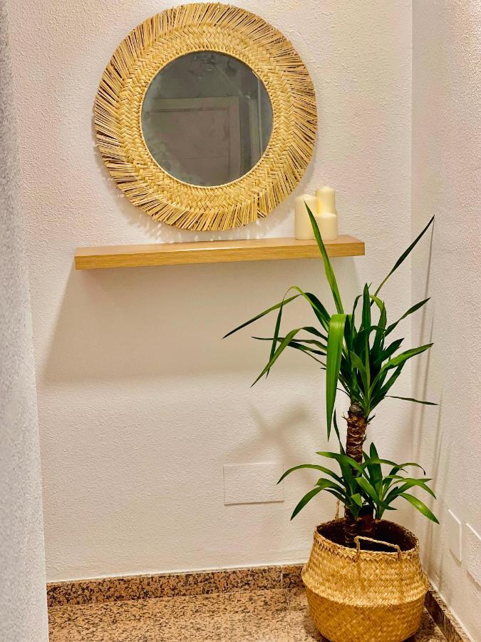 Encantadora Habitacion Privada Cerca Del Mar Málaga Kültér fotó